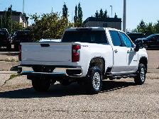 2025 Chevrolet Silverado 2500HD LT 6.6L | Heated Seats - Photo 14