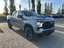 2024 Chevrolet Silverado 1500 LT Trail Boss Premium 5.3L - Photo 2