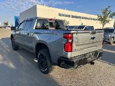 2024 Chevrolet Silverado 1500 LT Trail Boss Premium 5.3L - Photo 4