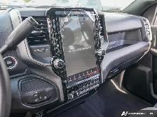 2026 RAM 2500 BLACK EXPRESS | 4X4 | 6.4 HEMI | 20S | STEPS | NAV - Photo 18