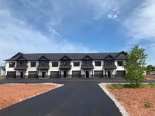 3-Bedroom Townhouse for Rent in Stratford – Available Sept. 1