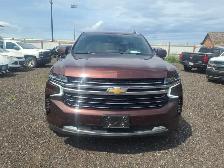 2023 Chevrolet Suburban - Photo 2