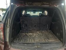 2023 Chevrolet Suburban - Photo 14