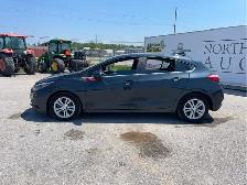 2017 Chevrolet Cruze - Photo 8