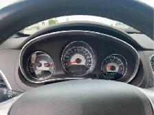 2011 Chrysler 200 - Photo 11