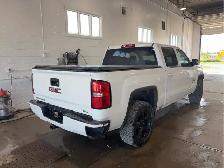 2017 GMC Sierra 1500 - Photo 4