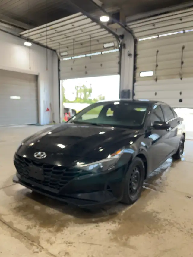 2023 Hyundai ELANTRA
