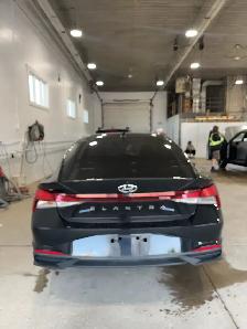 2023 Hyundai ELANTRA - Photo 5