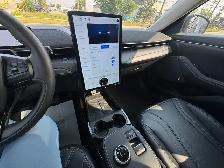 2021 Ford Mustang Mach-E Premium - Photo 14