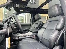 2027 Lincoln Navigator Reserve - Photo 8