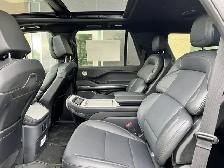 2027 Lincoln Navigator Reserve - Photo 17