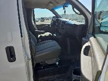 2014 GMC Savana - Photo 13