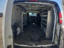 2014 GMC Savana - Photo 22