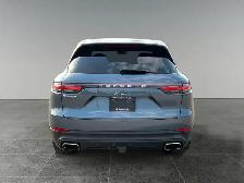 2020 Porsche Cayenne / AWD - Photo 5