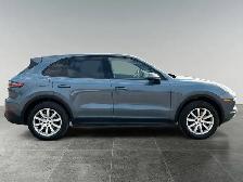 2020 Porsche Cayenne / AWD - Photo 8