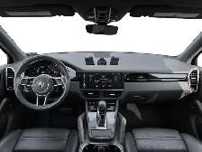 2020 Porsche Cayenne / AWD - Photo 13