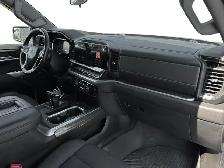 2022 Chevrolet Silverado 1500 RST / 4x4 - Photo 17
