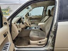 2010 Ford Escape - Photo 13