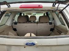 2010 Ford Escape - Photo 16