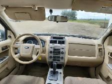 2010 Ford Escape - Photo 20