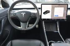 2019 Tesla Model 3 - Photo 10