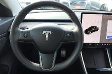 2019 Tesla Model 3 - Photo 12
