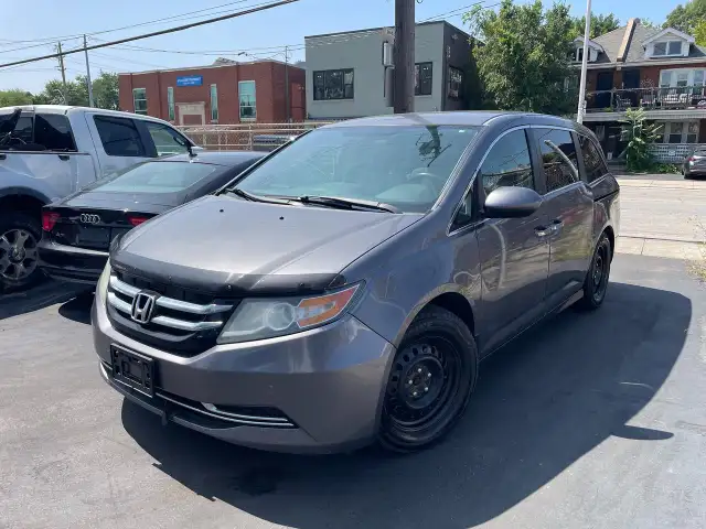 2014 Honda Odyssey EX 8 PASSENGER, HEATED SEATS, BACKUP CAMERA