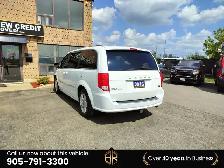 2016 Dodge Grand Caravan Crew | Stow and Go - Photo 10