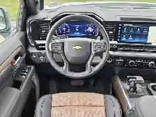 2026 Chevrolet Silverado 1500 High Country 6.2L Htd/Cld Lthr - Photo 12