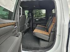 2026 Chevrolet Silverado 1500 High Country 6.2L Htd/Cld Lthr - Photo 19