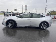2027 Toyota Prius Plug-In Hybrid XSE HYBRID XSE TRIM - Photo 2