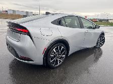 2027 Toyota Prius Plug-In Hybrid XSE HYBRID XSE TRIM - Photo 6