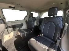2023 Chrysler Pacifica Touring L - Photo 17