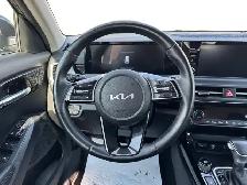 2025 Kia Seltos EX - Photo 14