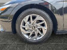 2025 Hyundai Elantra Preferred - Photo 11