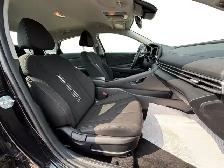 2025 Hyundai Elantra Preferred - Photo 16