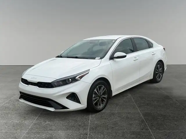 2023 Kia Forte EX