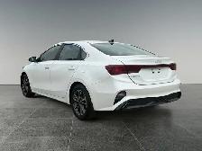 2023 Kia Forte EX - Photo 4