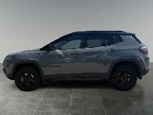 2024 Jeep Compass Trailhawk Elite - Photo 2