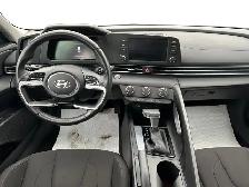 2025 Hyundai Elantra Preferred - Photo 13