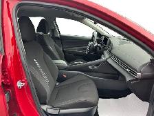 2025 Hyundai Elantra Preferred - Photo 16