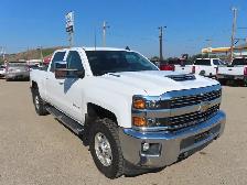 2018 Chevrolet Silverado 2500HD LT 6.6L V8 F Ohv 32V - Photo 2