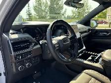 2026 GMC YUKON XL Denali Ultimate - - Photo 10