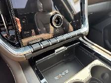 2026 GMC YUKON XL Denali Ultimate - - Photo 19