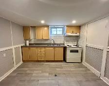 SPACIOUS 1 Bedroom Lower unit in Downtown Thorold! - Photo 2