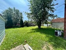 SPACIOUS 1 Bedroom Lower unit in Downtown Thorold! - Photo 14
