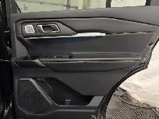 2026 Ford Explorer ULTIMATE PACKAGE 4WD 3.0 V6 | TOW PACKAGE - Photo 44