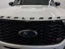 2023 Ford Explorer 4WD 3.0 V6 | TECH PKG | TWIN PANEL ROOF | B&O - Photo 6
