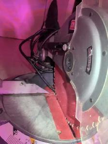 mitre saw - Photo 3