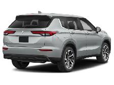 2024 Mitsubishi Outlander - Photo 2